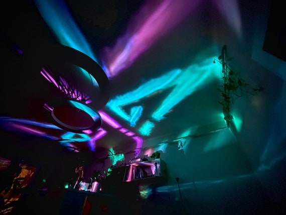 Cyber Ambient Beleuchtung Psychedelic Trippy Lights LED Party Nachtlicht  Sonnenuntergangslicht Dia Projektor Stimmungsdekoration Regenbogen Lampe  Sonnenuntergangslampe - .de