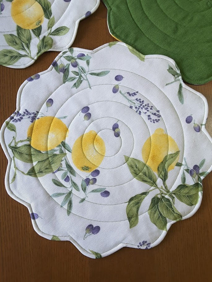 Round Quilted Placemats Lemon Print Place Mats Lemon Table Etsy
