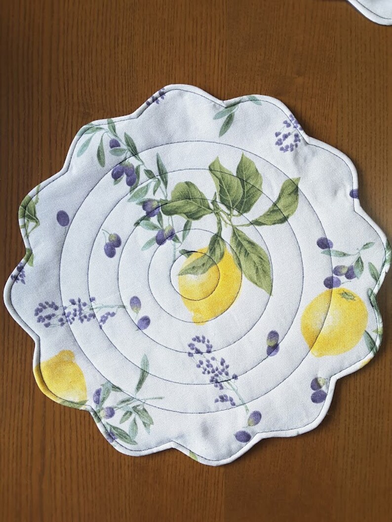 Round Quilted Placemats Lemon Print Place Mats Lemon Table Etsy