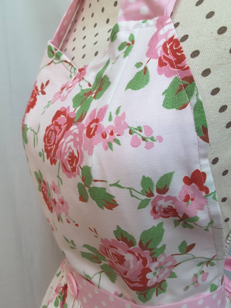 Full Woman/'s Apron 2in1 Woman/'s Apron Tiered Skirt Floral Apron With Detachable Bib Half Apron