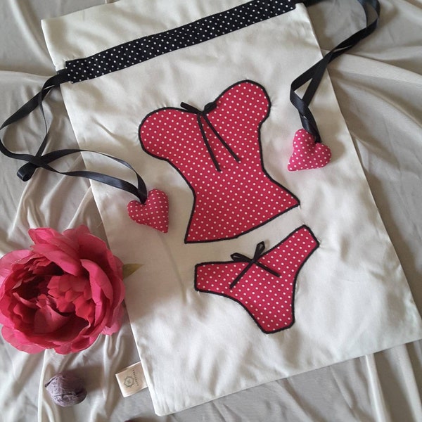Sac de lingerie avec soutien-gorge corset rose Aplication, BlanchisserieSac de voyage, Cadeau d’anniversaire pour la mariée