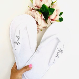 Bridesmaid slippers, personalised wedding slippers, Bride slippers, Bridal party slippers, personalised slippers, bridal flipflops