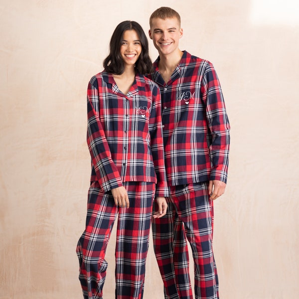 Pigiami natalizi per la famiglia / Set coordinati tartan personalizzati / Indumenti da notte in cotone accogliente / Idee regalo per le vacanze / Abbigliamento da casa natalizio unisex