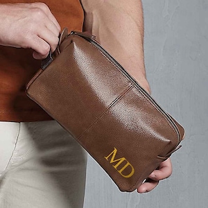 Wash bag, personalised toiletry bag, man wash bag, monogram bag, gift bag, groom bag, travel wash bag