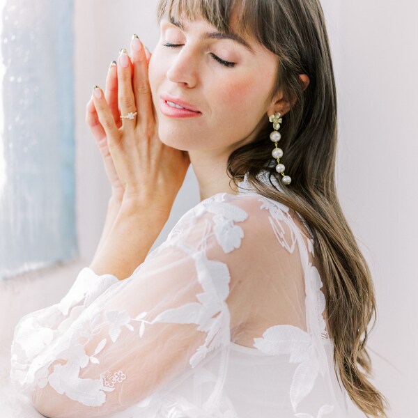 Floral Embroidery Bridal Robe, Wedding Gown, Full Lace