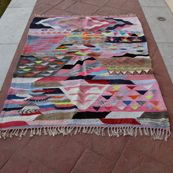 Multicolor Moroccan Boucherouite  carpet,berber rug 166 cm* 130 cm  / 65.5 inch * 51 inch Friends gift