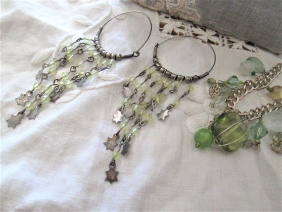 Boho Five Piece Green Vintage Jewelry Ensemble - image 6