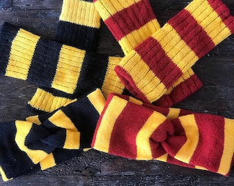 Fingerless mitts, headband set of your favorite Iowa sports team.