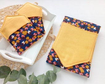 Double oven glove and pot holders | coordinated yellow kitchen | Gifts for the new house.