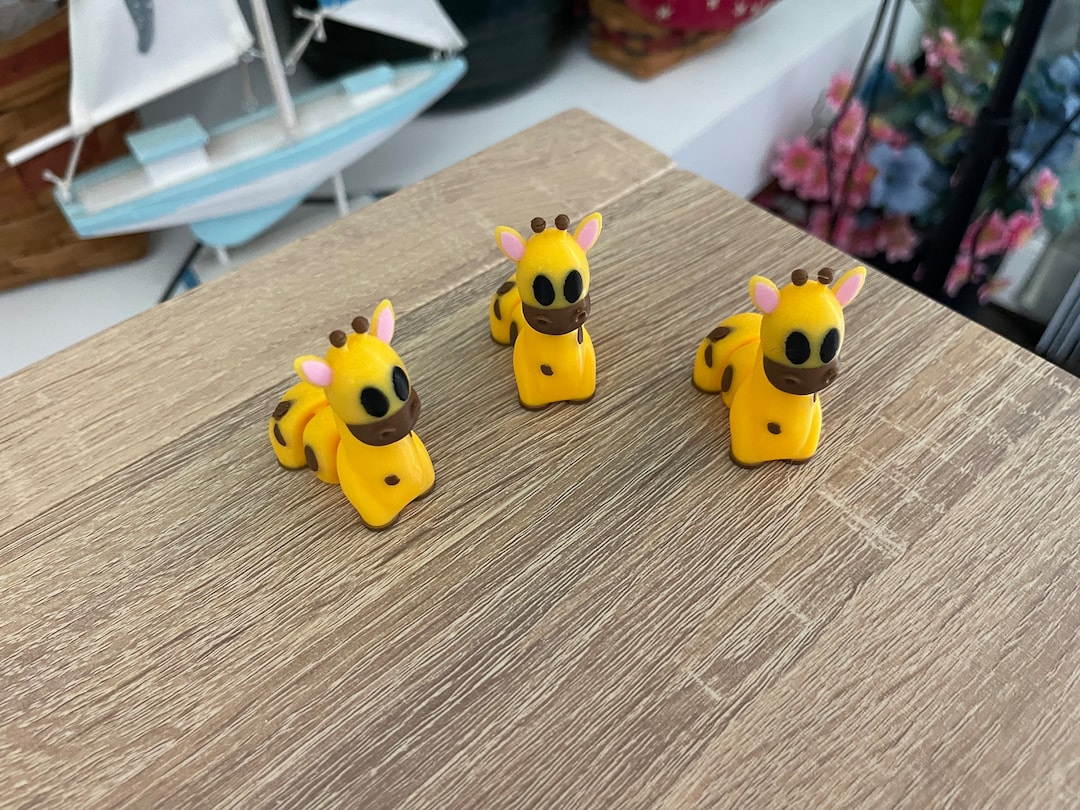 3D Printed Giraffe Mini Articulated Fidget USA Made, PLA Figurine - Etsy