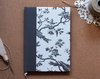 Cuaderno A5 de tapa dura con pájaros y ramas