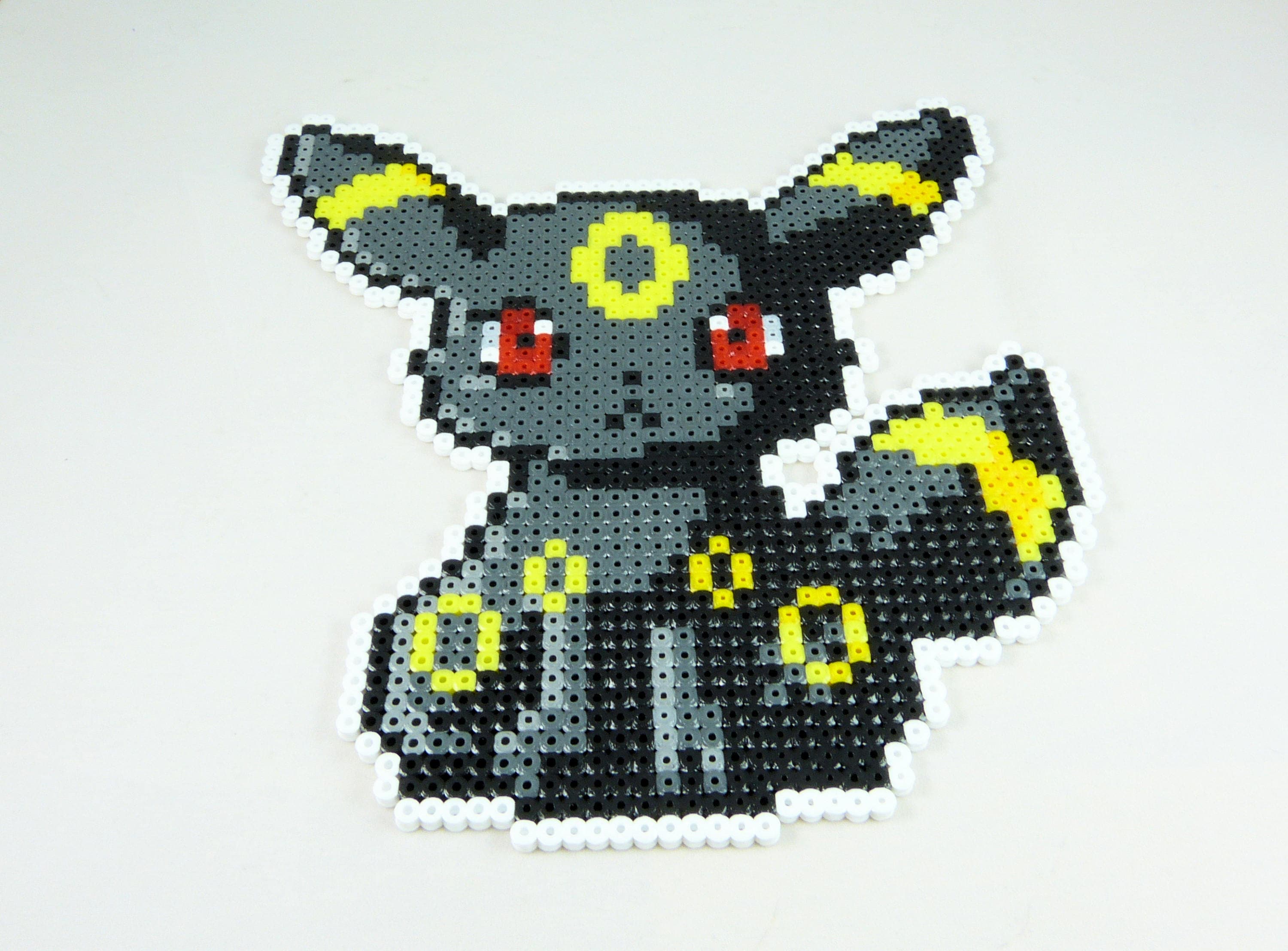 かわいいピカチュウコスチュームメガリザードンブラッキーポケモン