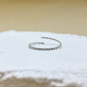 Waterproof, Twisted Toe Ring, Adjustable Toe Ring, Silver Toe Ring, Gold Toe Ring, Rose Gold Toe Ring. image 3