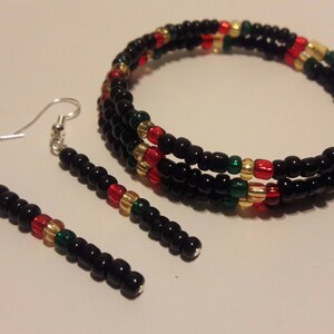 Rasta memory wire bracelet and earrings, memory wire, bracelet, earrings, Jamaican bracelet and earrings