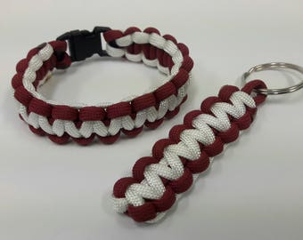 Football fans paracord bracelet, Paracord keychain, paracord bracelet, keychain, Gameday paracord bracelet, crimson & white bracelet