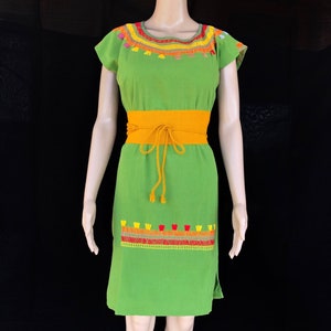Mexican dress, Chiapas dress, Mexican embroidered dress, San Cristebal dress