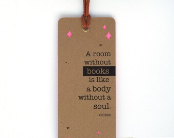 Bookmark - Book quote - Pink