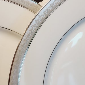 Mikasa Platinum Crown Open Stock Dinner Plates Salad Plates Rim Soup Bowls Cup and Saucers White Base With Silver Platinum Band Etsy Canada