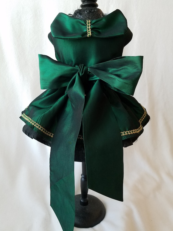 Dog 2025 dress christmas