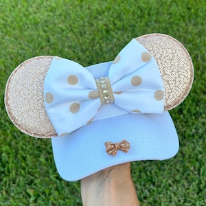 Minnie Mouse Inspired visor, WHITE VISOR, dots beige, Mouse Ears, mickey ears, Minnie Ears, disney visor, mouse visor, disney park.