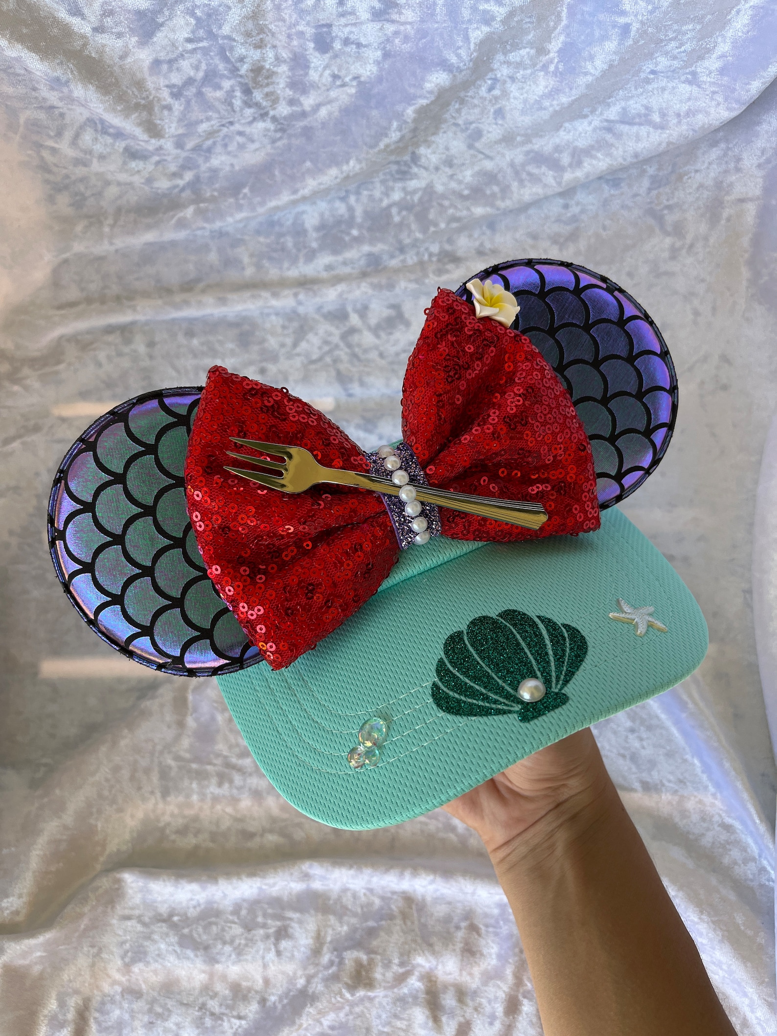 Disney Mermaid Visor Mermaid Mickey Visor, Seashell Minnie Ears Visor, Mickey  main image 4