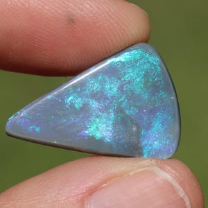 Gorgeous 10.3ct Freeform Natural Semi-Black Opal from Lightning Ridge (435) - Details in Description