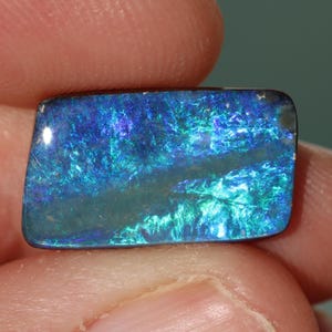 7.6ct Natural Australian Boulder Opal: Winton Queensland Gemstone