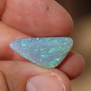 Lightning Ridge Opal: 4.9ct Freeform Natural Gemstone