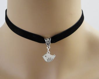 Bird Choker Necklace, Black velvet choker, 10mm Black velvet choker Necklace, Daily Choker, Bird Necklace, Velvet Necklace, Gift for her