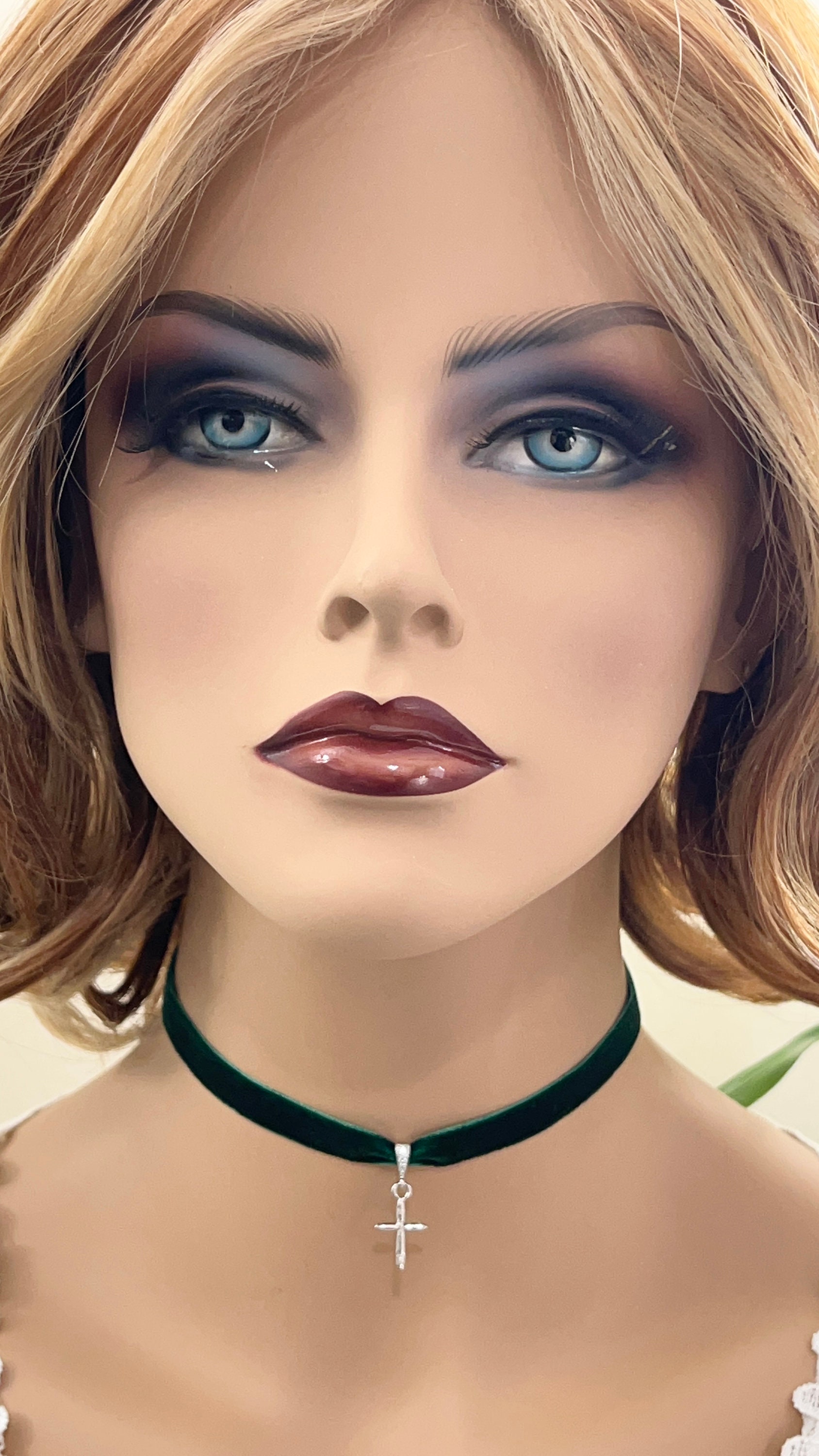 Dark Green Velvet Choker Emerald Necklace Dangle Choker Deep Etsy