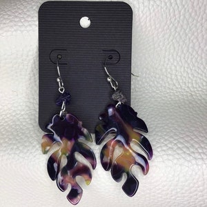 monstera leaf earrings