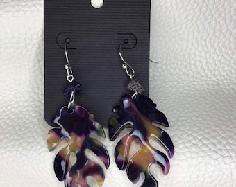 monstera leaf earrings
