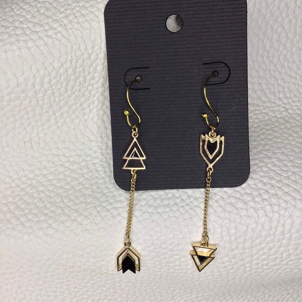 arrow dangle earrings asymmetrical arrow earrings gold arrow earrings