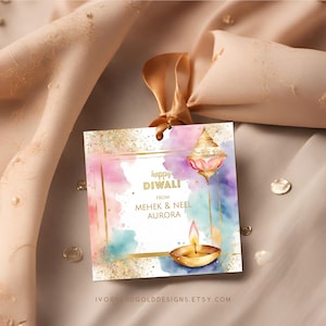 Diwali Cadeaukaartje Hedendaags Pastel Goud Diyas Indiase Desi Hindoe Holi Moderne Kleurrijke Puja Card Corjl Template | Ivoor en goud 3494 GT