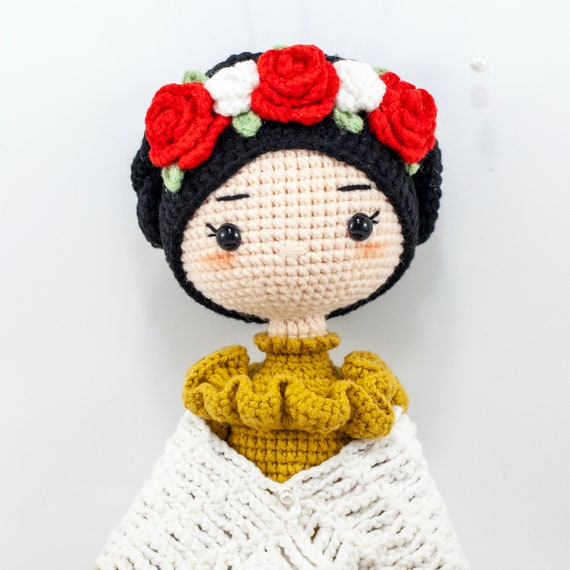 Motivo petr leo ofensa mu eca frida amigurumi c mara carb n recepci n