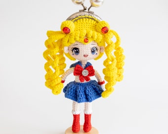 Bambola Sailor Moon all'uncinetto, bambola anime giapponese, collezionisti di bambole Sailor Moon, bambola souvenir figurine anime, borsa Sailor Moon amigurumi