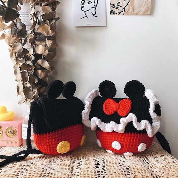 Crochet Disney Classic Characters (Crochet Kit) Mickey Mouse W/ 6