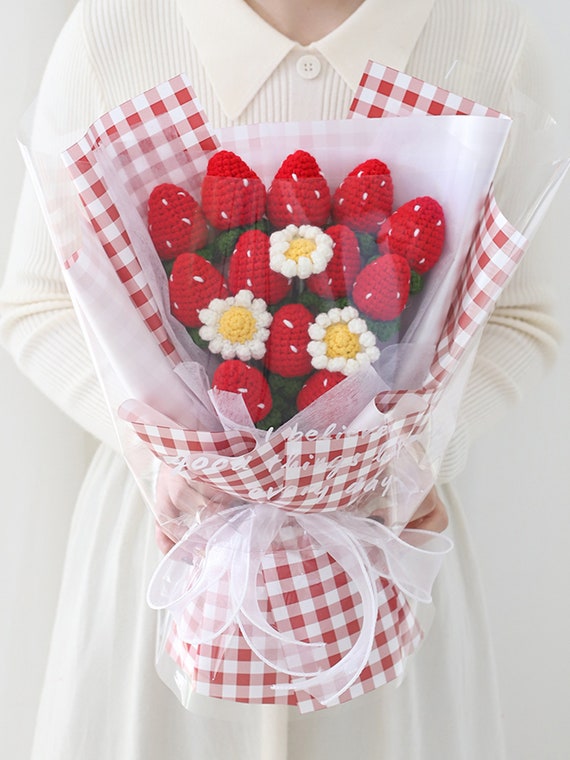Cuteeeshop Crochet Kits Crochet Strawberry Flowers Bouquet For
