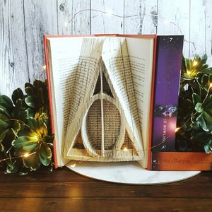 Wizard Symbol Inspired Combi, Cut and Fold book folding PATTERN