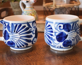 Pair of Vintage Ceramic Coffee Mugs