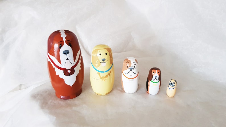 Set of 5 hand painted Dog Russian dolls, consists of a St Bernard, Golden retriever, Bulldog, Beagle & Pug 14.5cm-Vintage collectable image 1