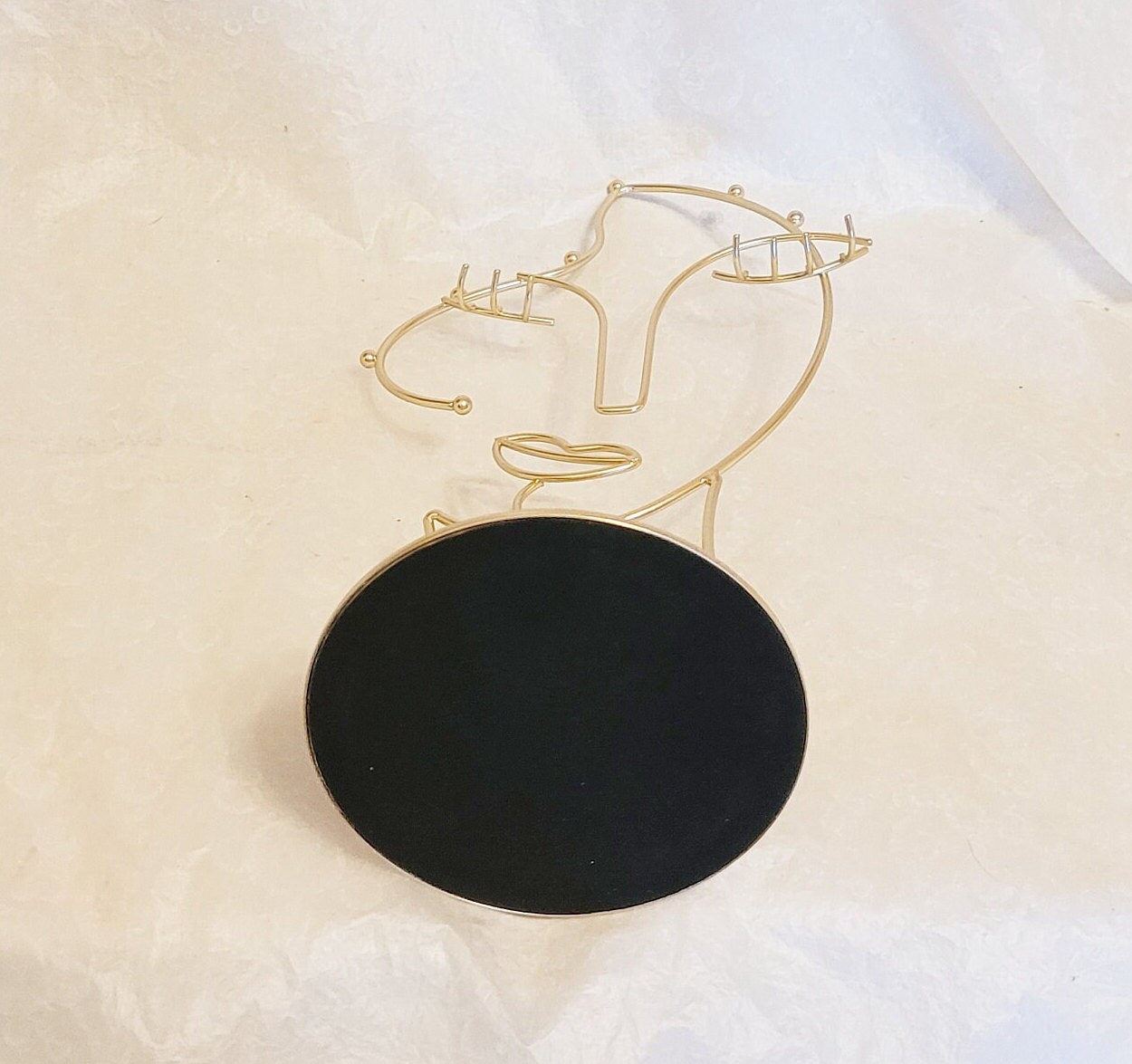 【お得❗️美品】アクセサリーパネルラック アンティークゴールド お得❗️美品】アクセサリーパネルラック アンティークゴールド