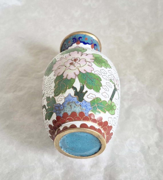 ヴィンテージ花七宝ミニ花瓶、エナメル真鍮 (13.5 cm) - Etsy 日本 ヴィンテージ花七宝ミニ花瓶、エナメル真鍮 (13.5 cm) - Etsy 日本