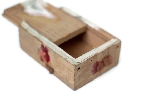 little wooden boxes