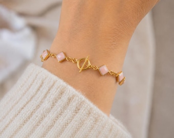 Minimalist and Dainty Gold armband, Geometric Layering armband, Boho Layered armband, resin beads chain