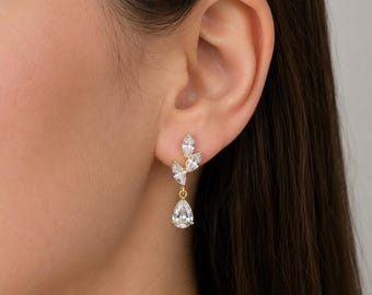 Bridal pearl earrings, gold drop earrings, Crystal earrings, Wedding earrings, drop earrings