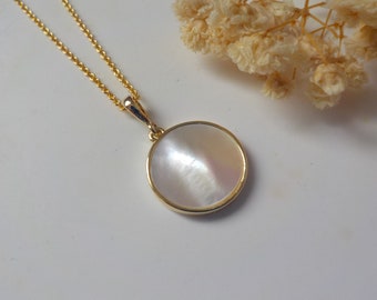 mother of pearl necklace, minimalist necklace, gold plated necklace, mother of pearl necklace