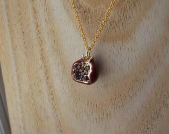 Enamel necklace, Strawberry Necklace, enamel Jewellery , Gift For Her, Bridesmaid Gift