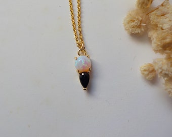 opal and black stone necklace, opal necklace, emerald necklace, gemstone necklace, minimalist necklace