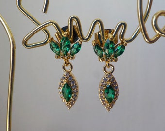 Emerald earrings, fine gold-plated brass earrings, minimalist earrings, graphic earrings